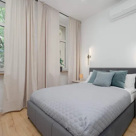 Klimatyzowane Typu Blisko Centrum I Starego Browaru By Renters *